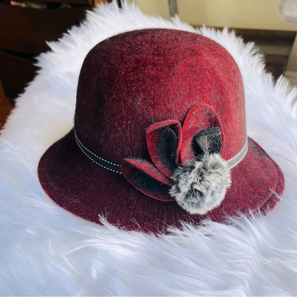 felt fedora hat with pom pom and bow - burgundy with gray pom pom